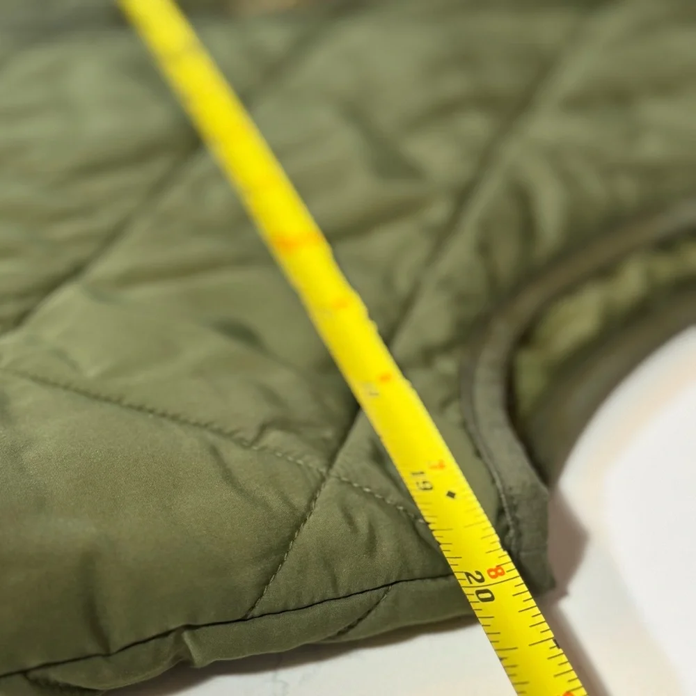 J. Crew Mercantile Quilted Puffy Vest Size M - Picture 4 of 9